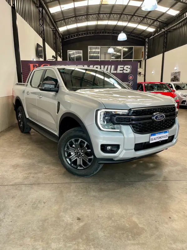 Mira esta publicación de Ford Ranger 2025 en Motordil