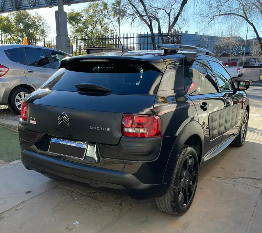 Mira esta publicación de Citroen C 4 Cactus 2018 en Motordil
