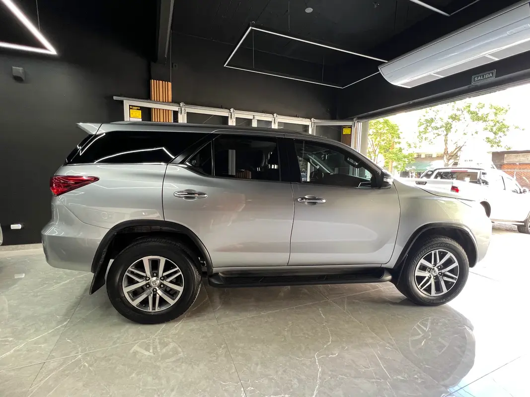 Mirá esta publicación de Toyota SW4