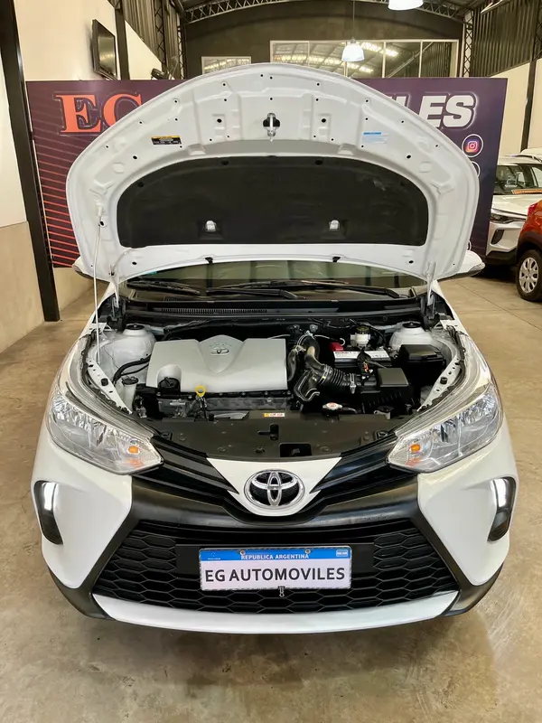 Mira esta publicación de Toyota Yaris 2024 en Motordil