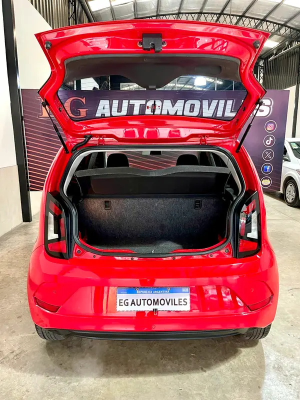 Mira esta publicación de Volkswagen UP 2019 en Motordil