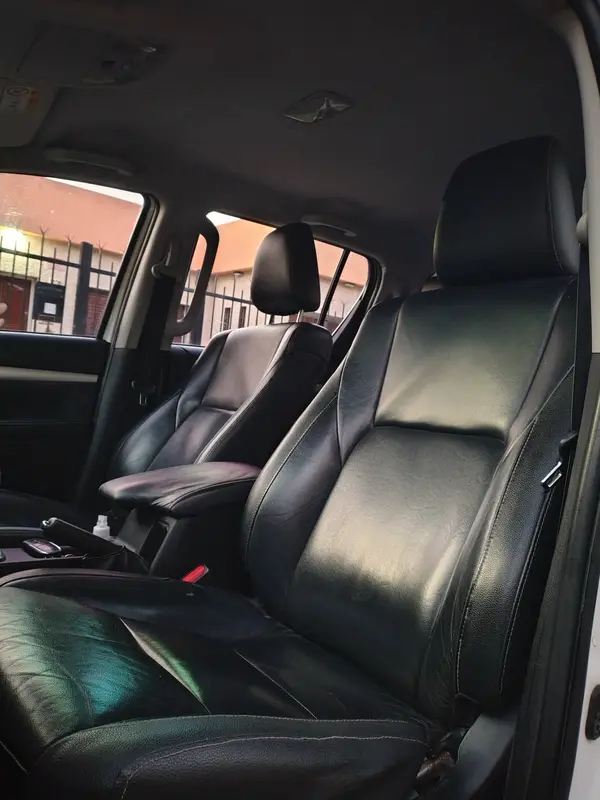 Mira esta publicación de Toyota Hilux 2016 en Motordil