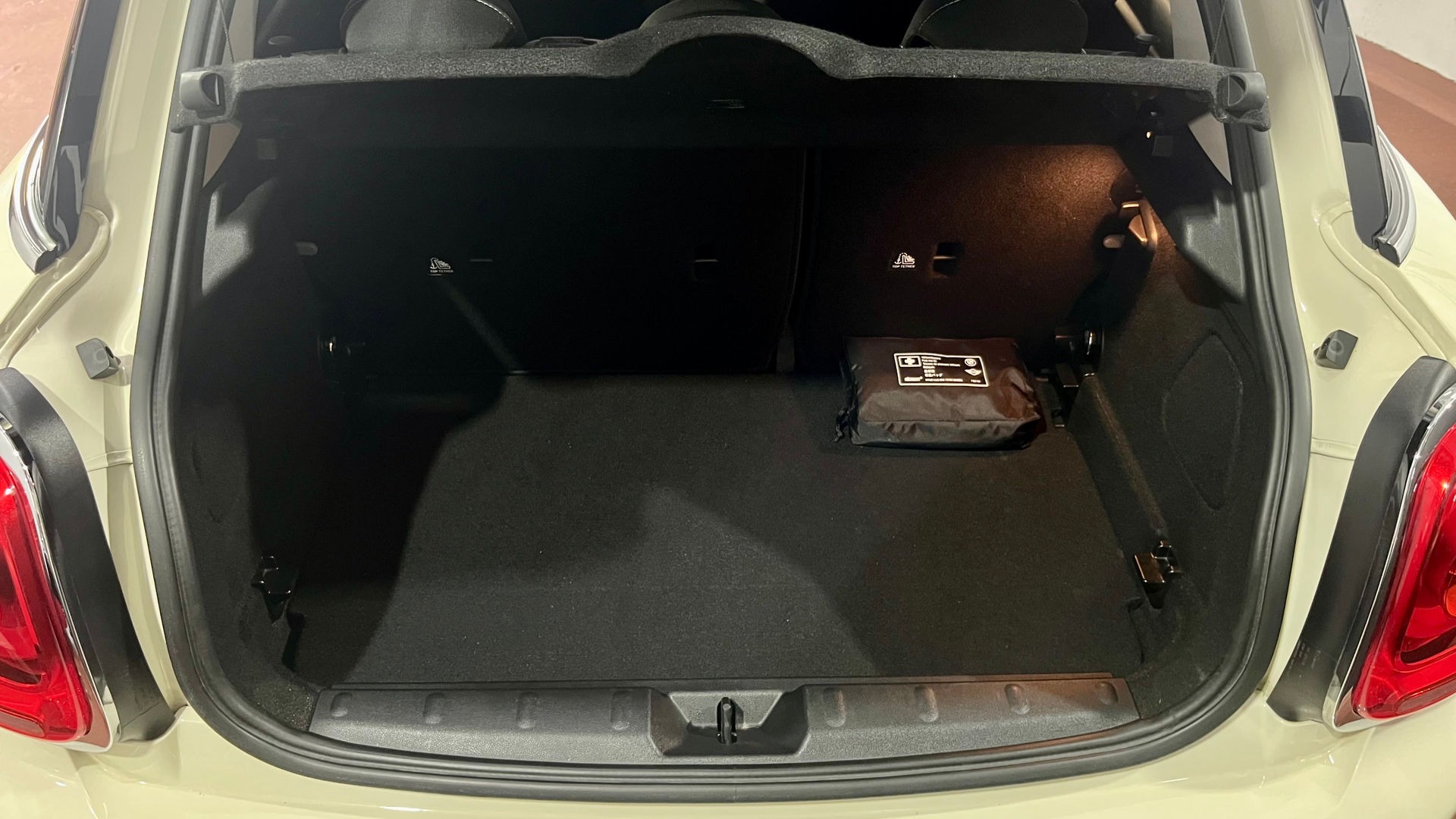 Mira esta publicación de Mini Cooper 2020 en Motordil