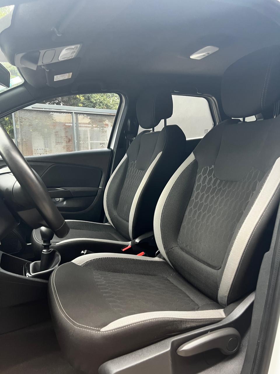 Mira esta publicación de Renault Captur 2018 en Motordil