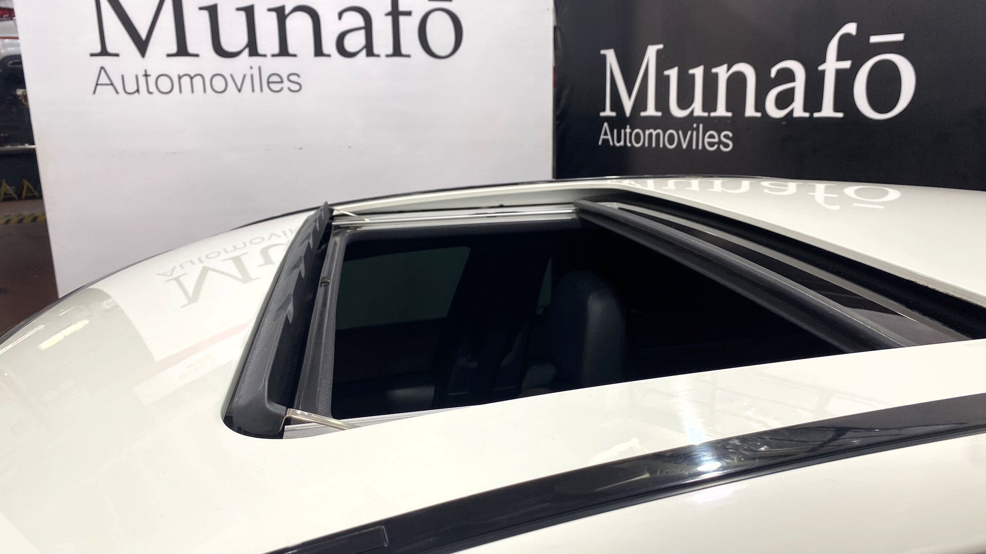 Mira esta publicación de Mercedes Benz Clase C 2011 en Motordil