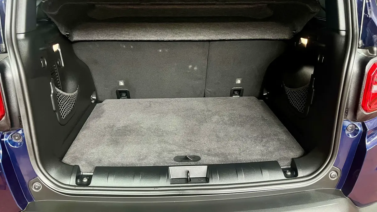 Mira esta publicación de Jeep Renegade 2024 en Motordil