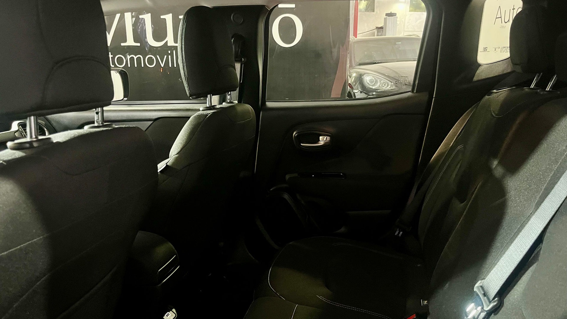 Mirá esta publicación de Jeep Renegade