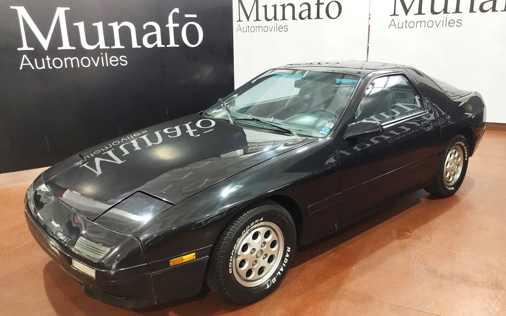 Mira esta publicación de Mazda RX7 1989 en Motordil