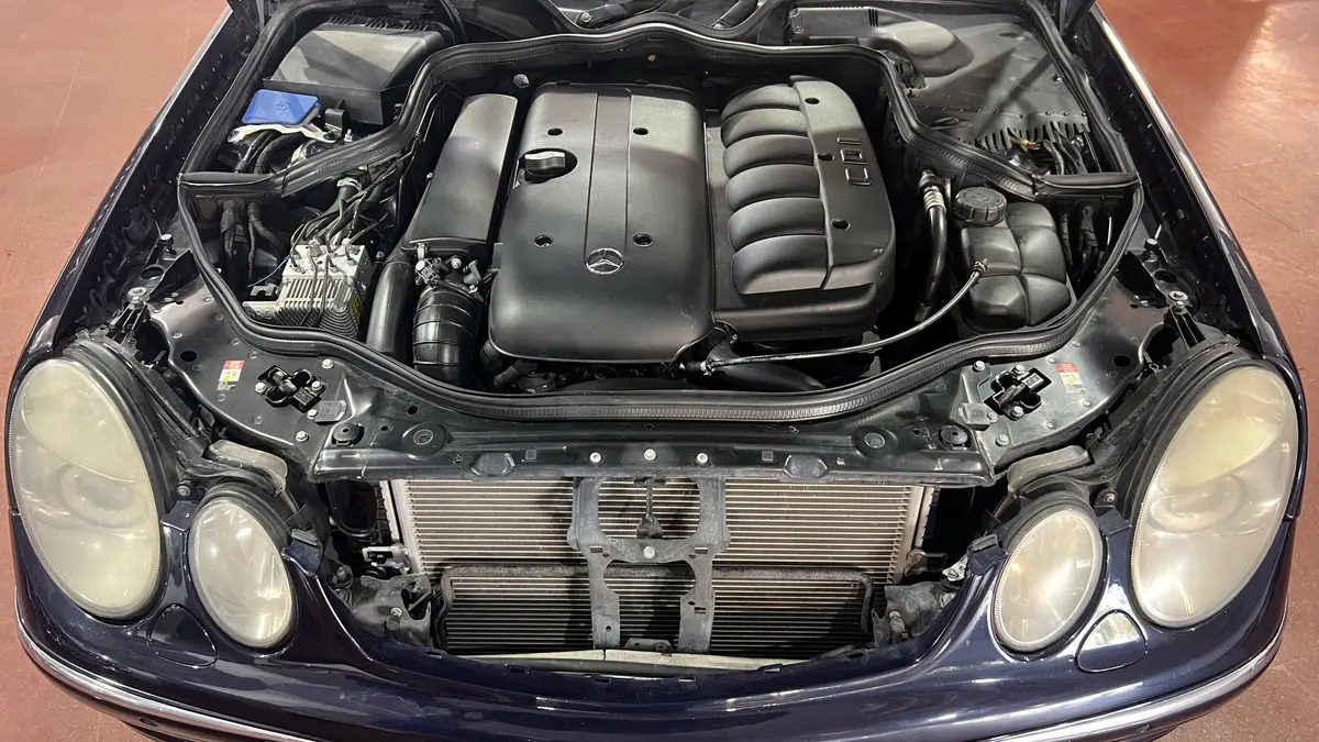 Mira esta publicación de Mercedes Benz Clase E 2005 en Motordil