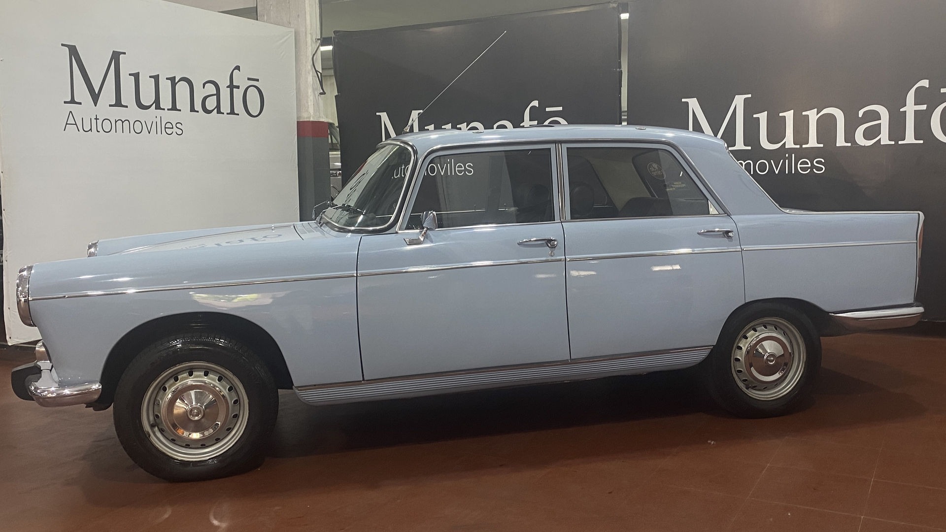 Mira esta publicación de Peugeot 404 1974 en Motordil