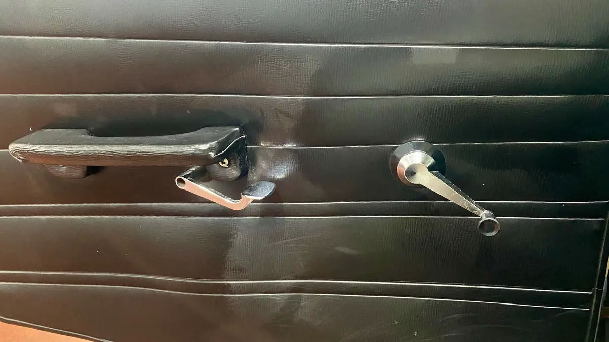 Mira esta publicación de Peugeot 404 1974 en Motordil