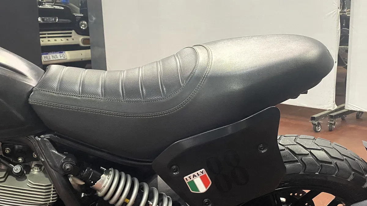 Mira esta publicación de Ducati 800 Track 2016 en Motordil