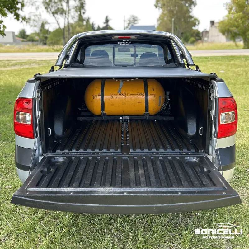 Mira esta publicación de Volkswagen Saveiro 2016 en Motordil