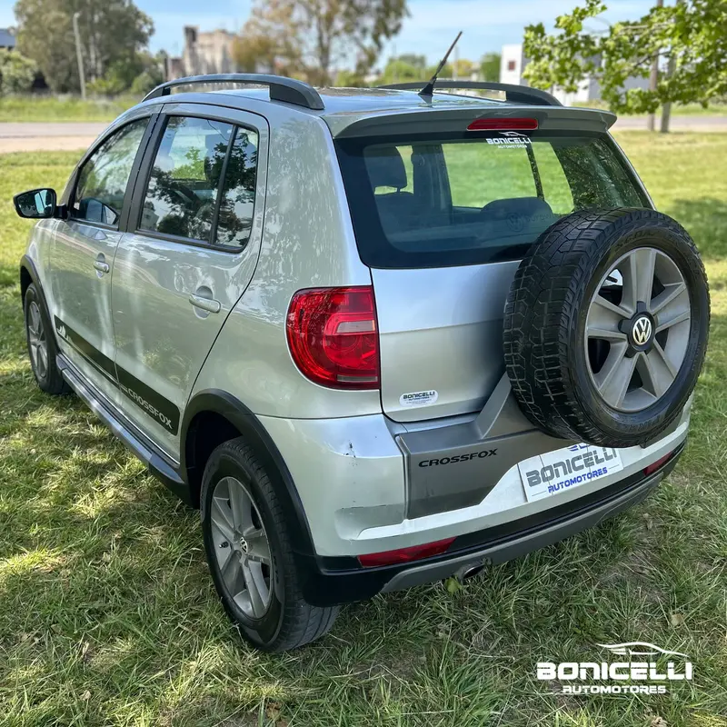Mira esta publicación de Volkswagen Crossfox 2012 en Motordil