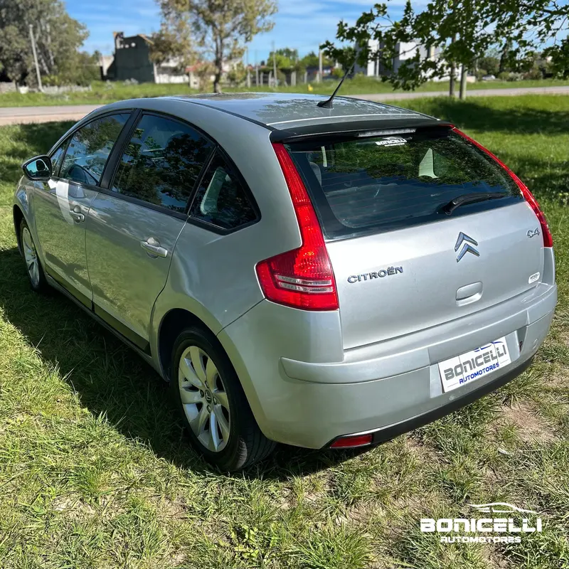Mira esta publicación de Citroen C 4 2011 en Motordil