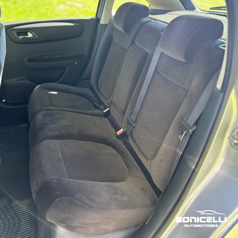 Mira esta publicación de Citroen C 4 2011 en Motordil