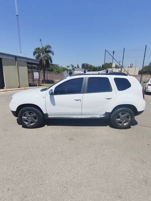 Mira esta publicación de Renault Duster 2014 en Motordil