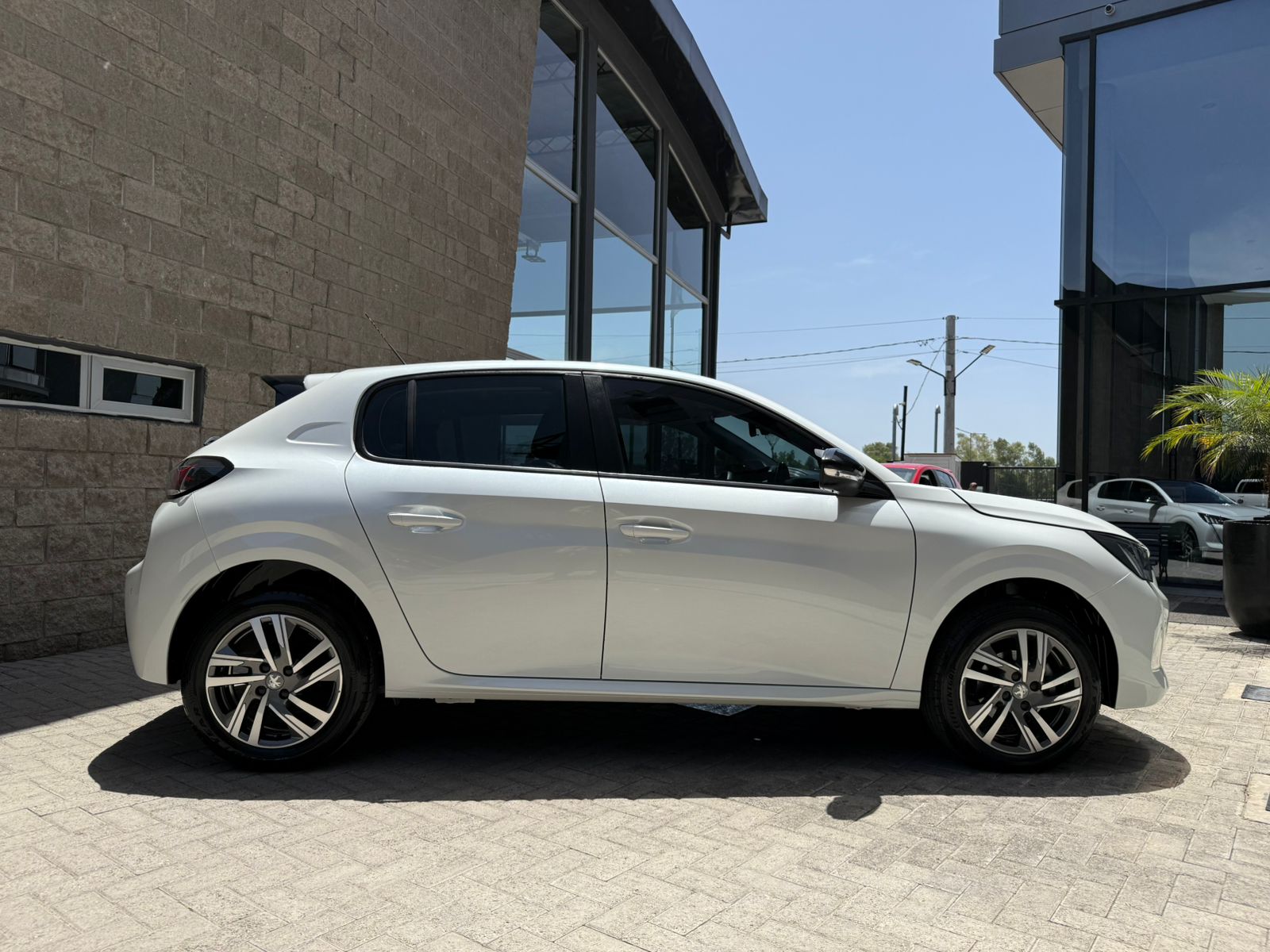 Mirá esta publicación de Peugeot 208