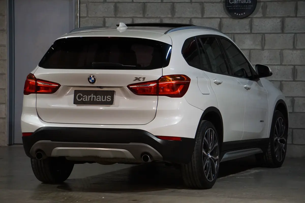 Mira esta publicación de BMW X1 2017 en Motordil