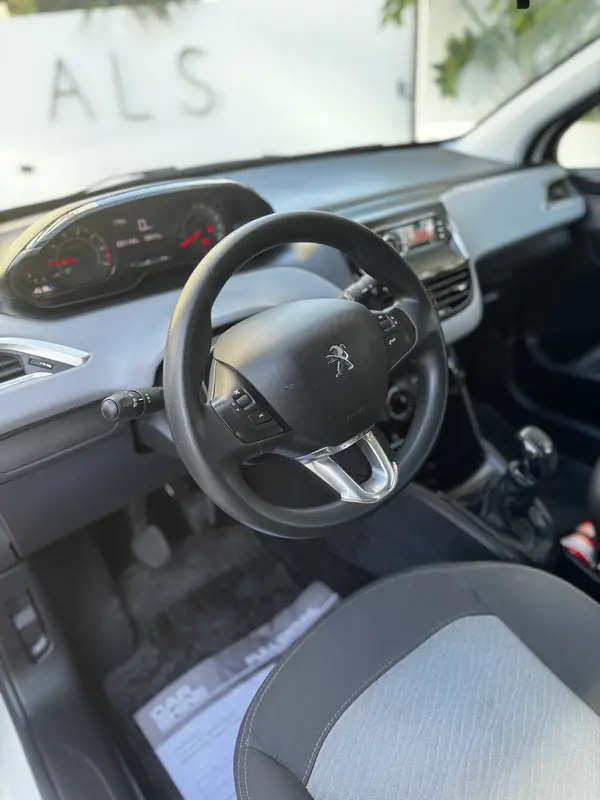 Mirá esta publicación de Peugeot 208