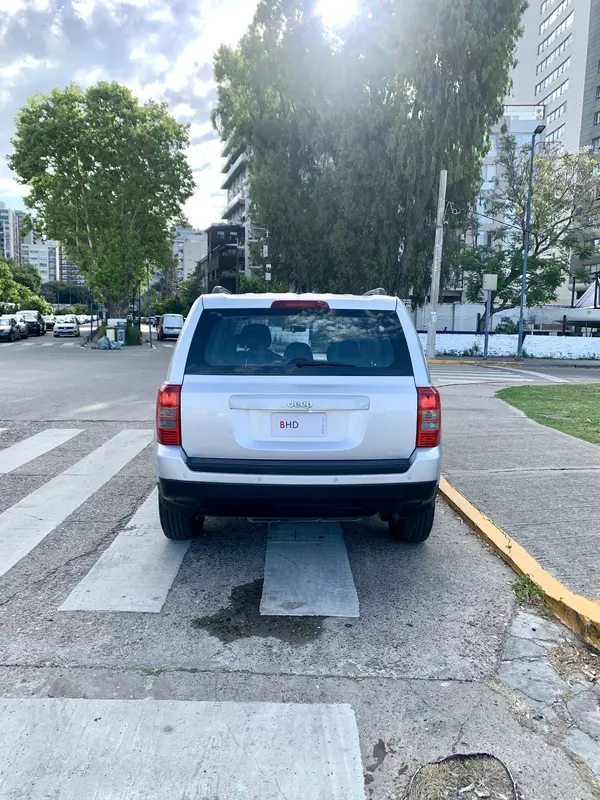 Mira esta publicación de Jeep Patriot 2012 en Motordil