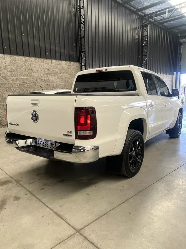 Mira esta publicación de Volkswagen Amarok 2022 en Motordil