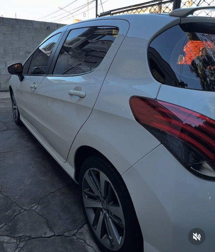 Mirá esta publicación de Peugeot 308