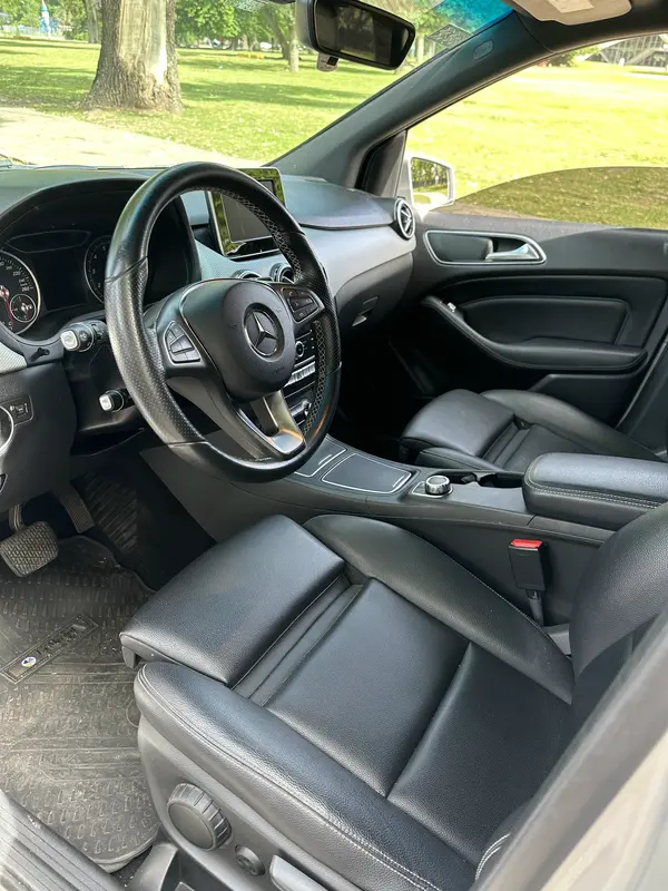 Mira esta publicación de Mercedes Benz Clase B 2018 en Motordil