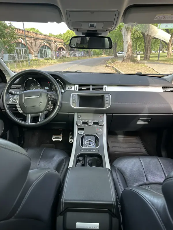 Mira esta publicación de Land Rover Range Rover Evoque 2017 en Motordil