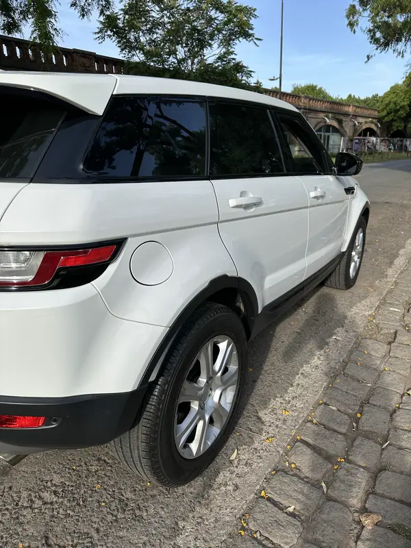 Mirá esta publicación de Land Rover Range Rover Evoque