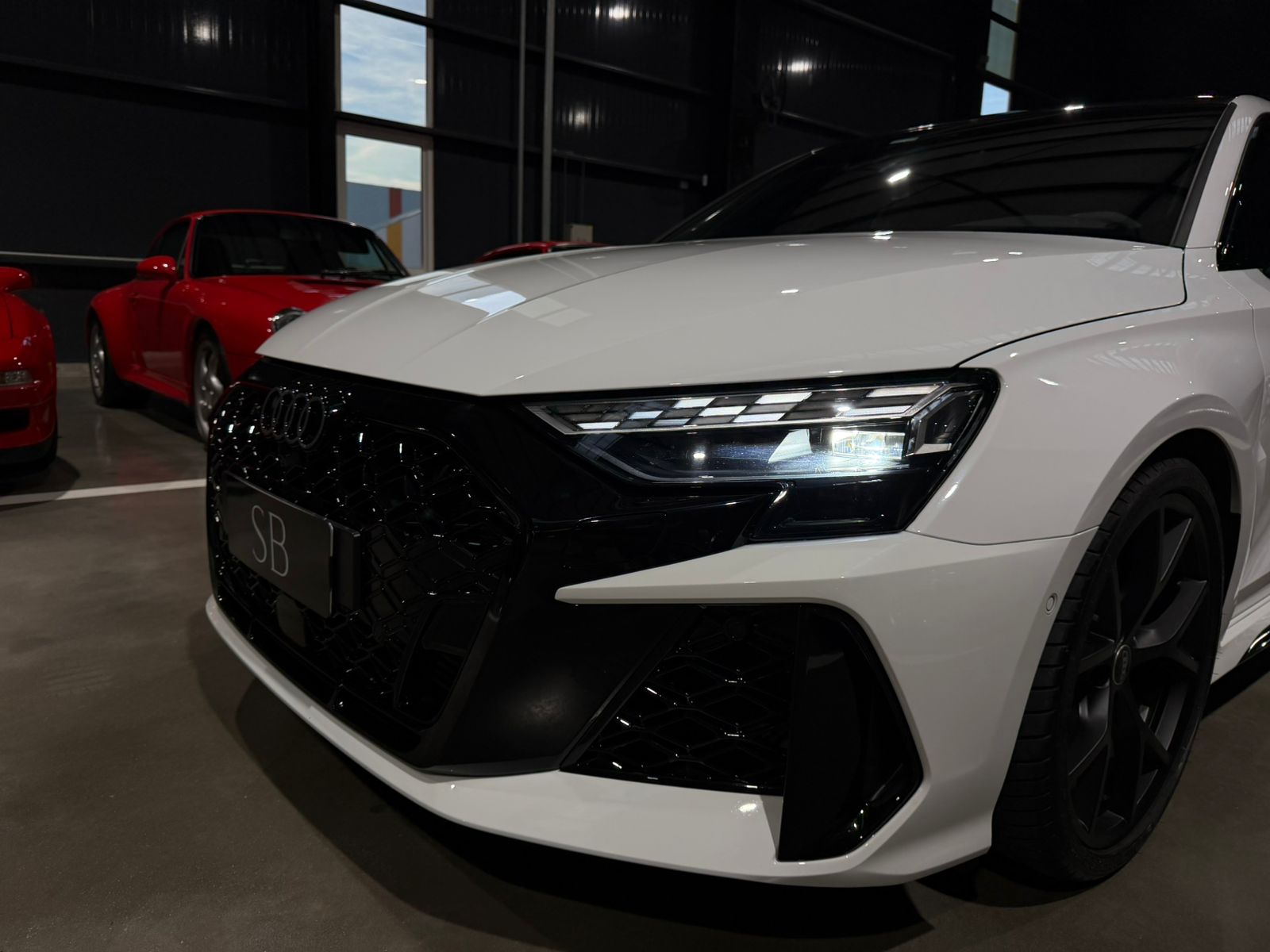 Mira esta publicación de Audi RS3 2025 en Motordil