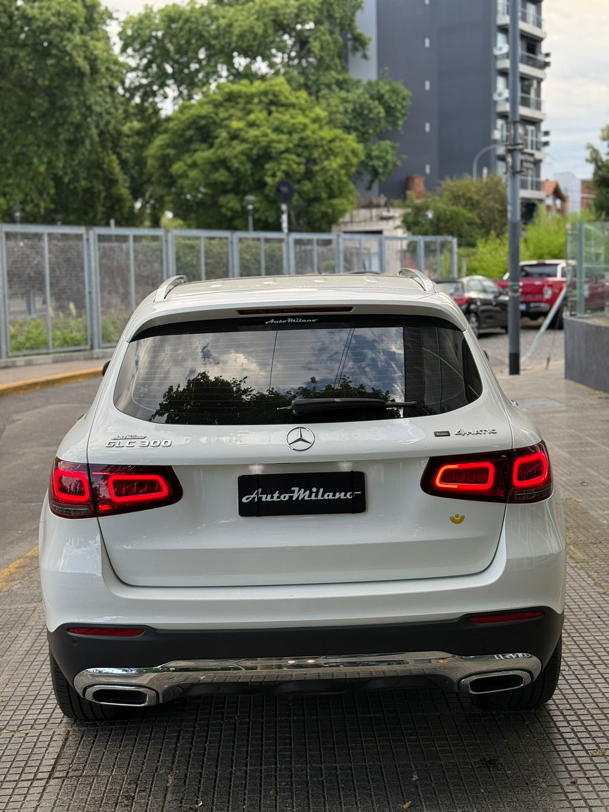 Mira esta publicación de Mercedes Benz GLC 2020 en Motordil