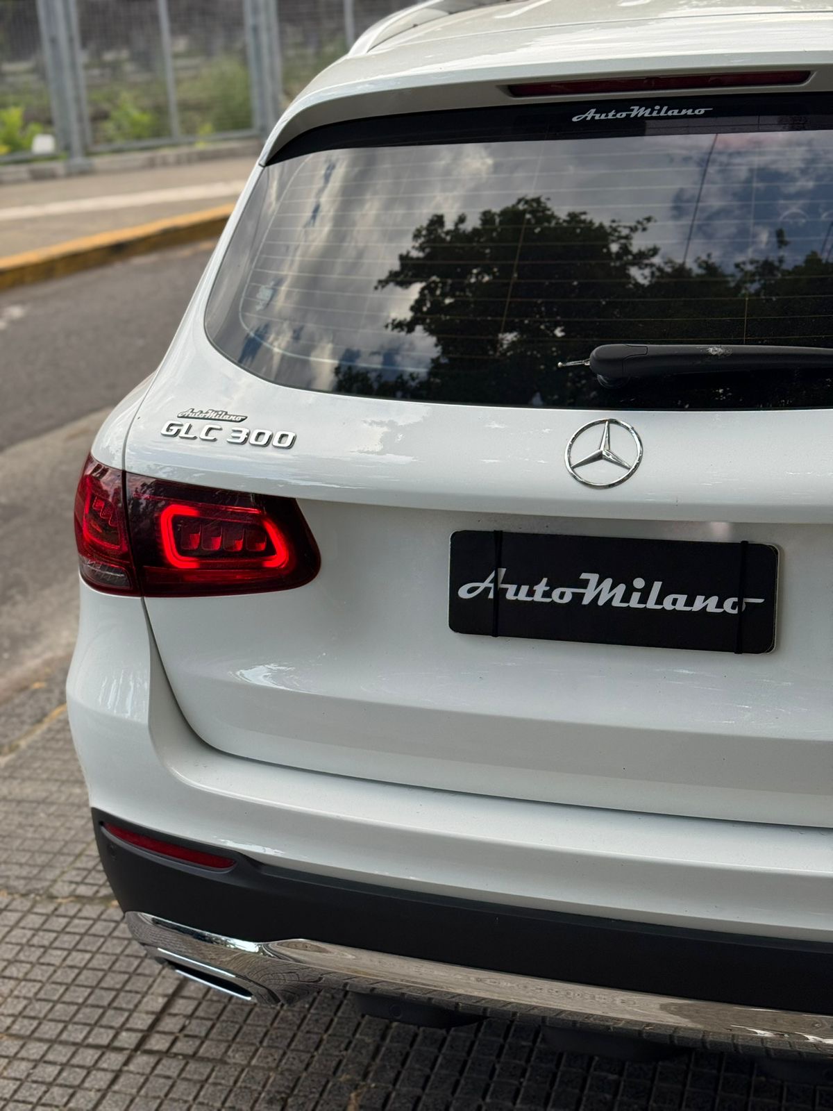 Mira esta publicación de Mercedes Benz GLC 2020 en Motordil