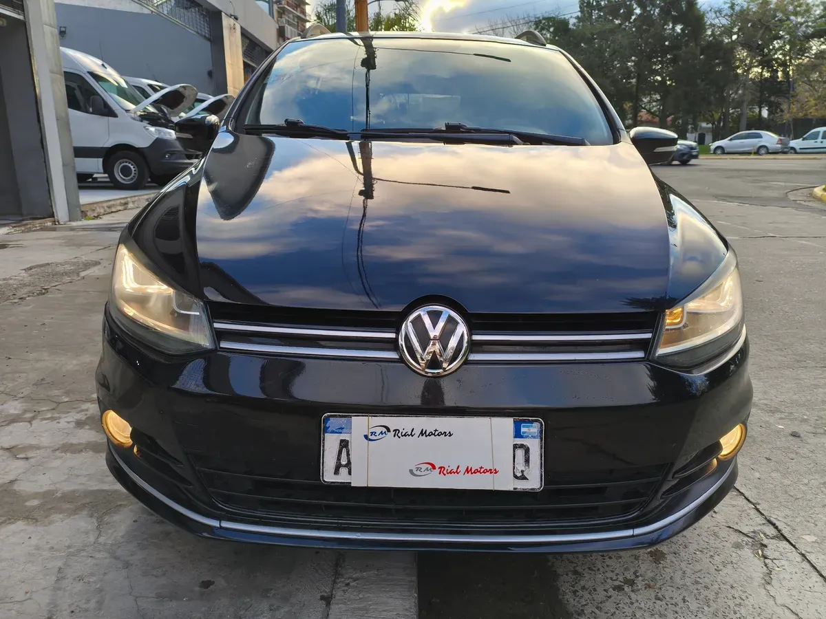 Mira esta publicación de Volkswagen Suran 2017 en Motordil