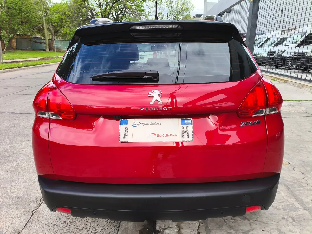 Mira esta publicación de Peugeot 2008 2020 en Motordil