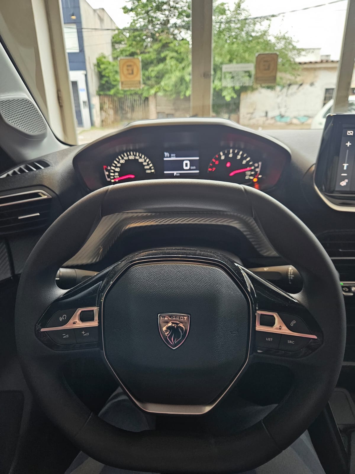 Mirá esta publicación de Peugeot 208