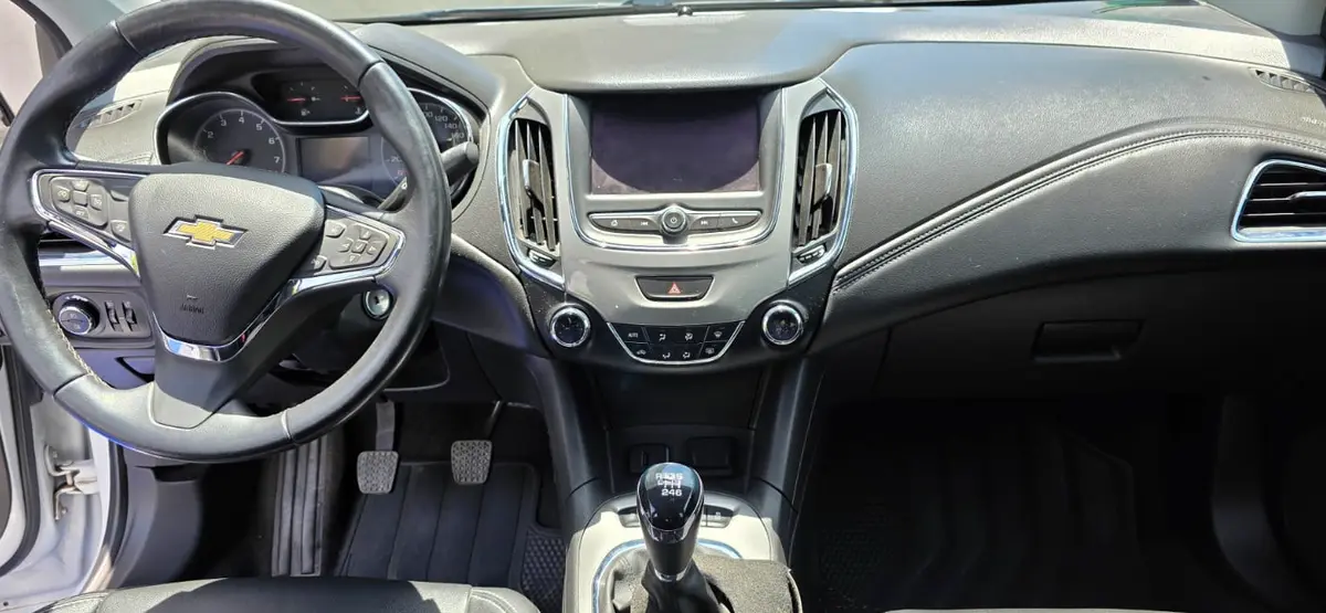 Mira esta publicación de Chevrolet Cruze 2021 en Motordil