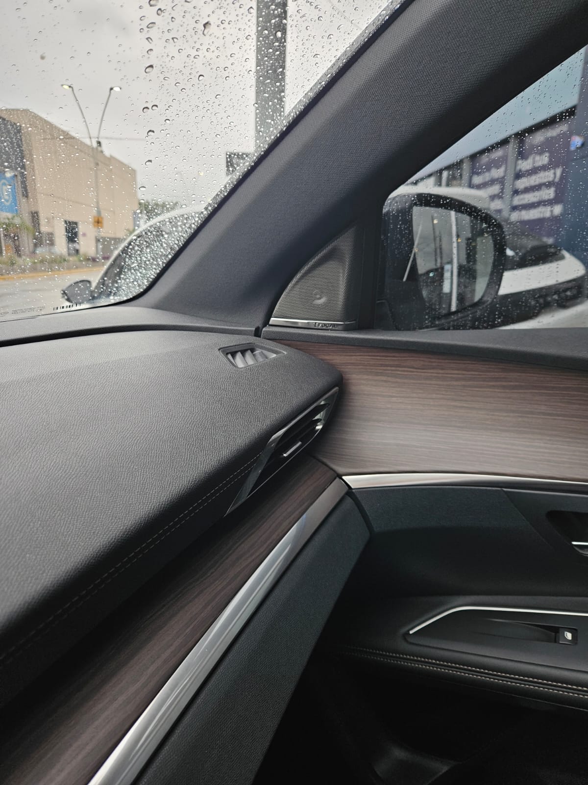 Mira esta publicación de Peugeot 3008 2024 en Motordil