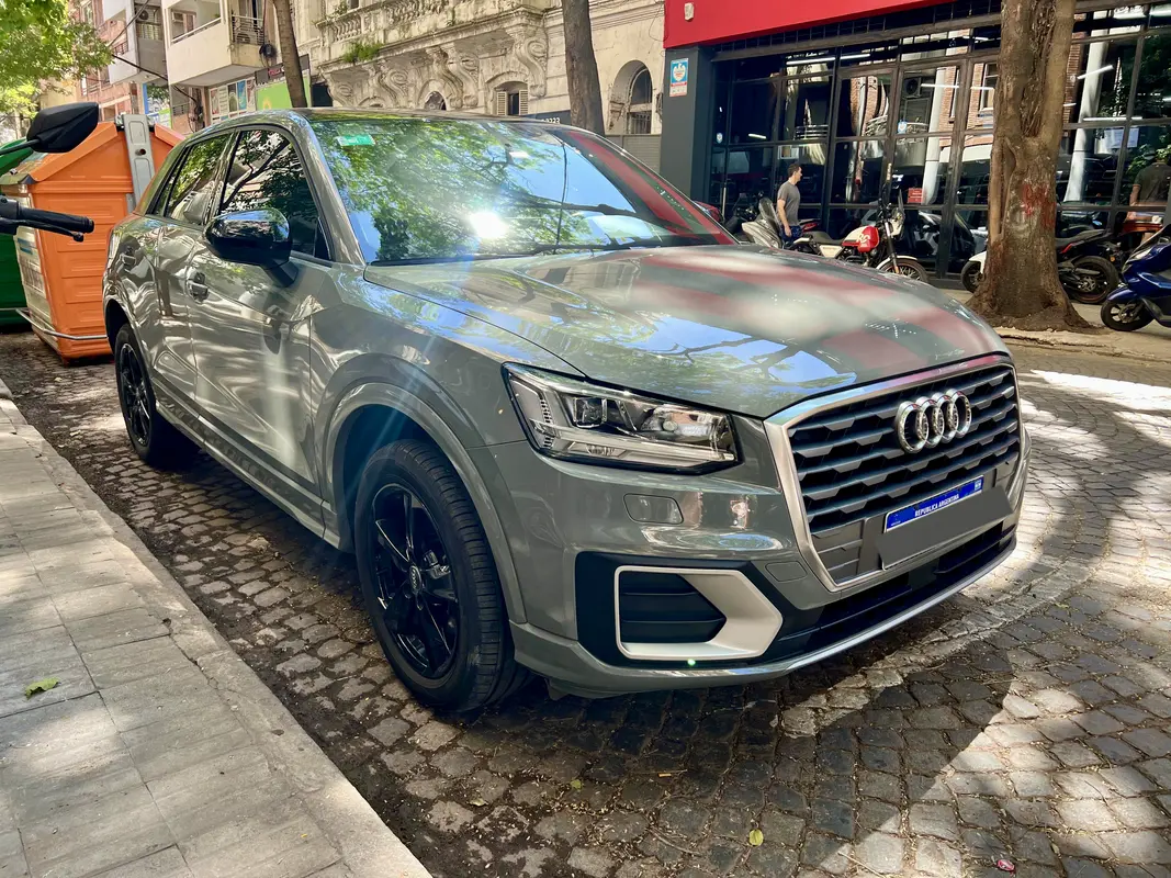 Mira esta publicación de Audi Q2 2017 en Motordil