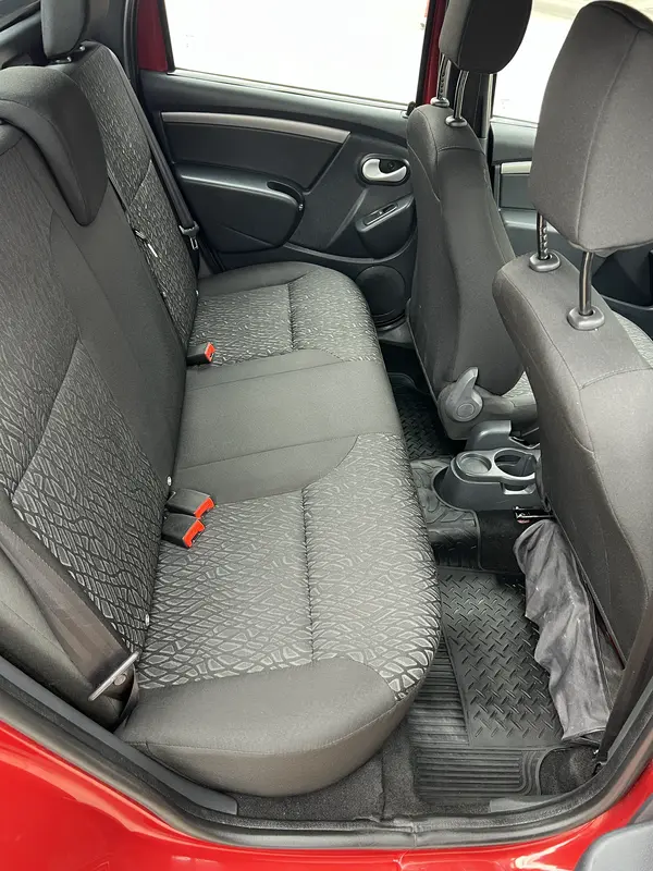 Mira esta publicación de Renault Oroch 2018 en Motordil