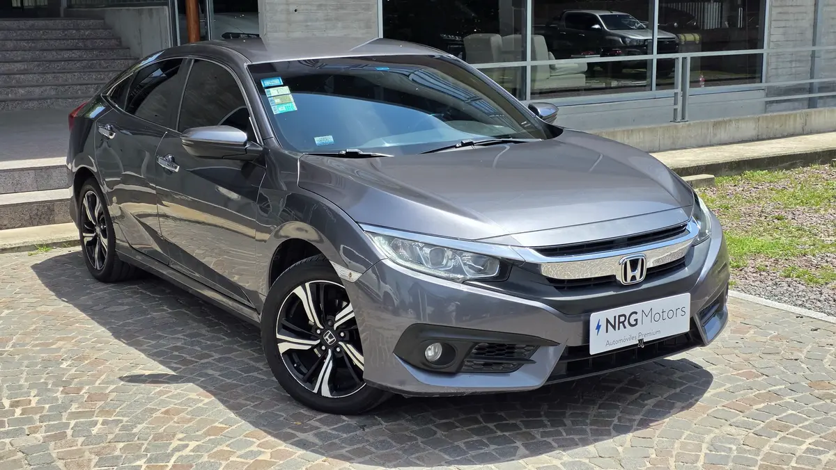 Mira esta publicación de Honda Civic 2017 en Motordil