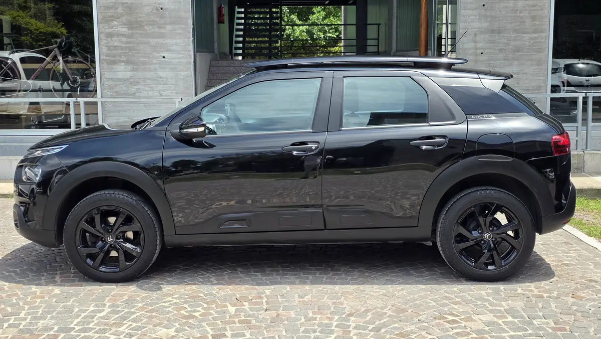 Mira esta publicación de Citroen C 4 Cactus 2022 en Motordil