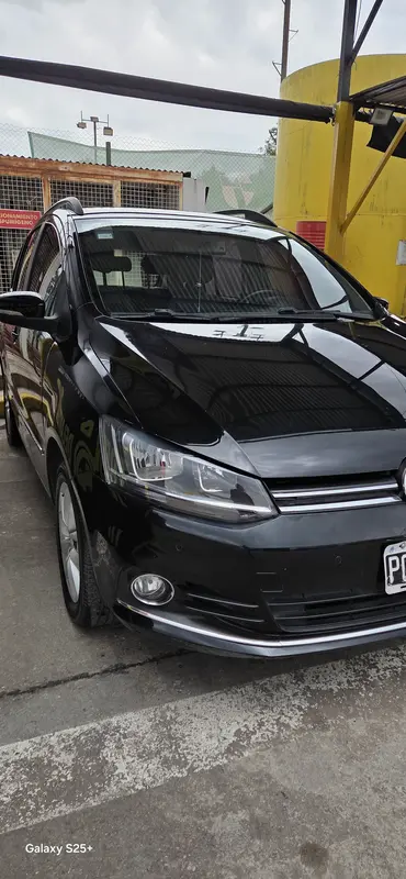 Mira esta publicación de Volkswagen Suran 2015 en Motordil