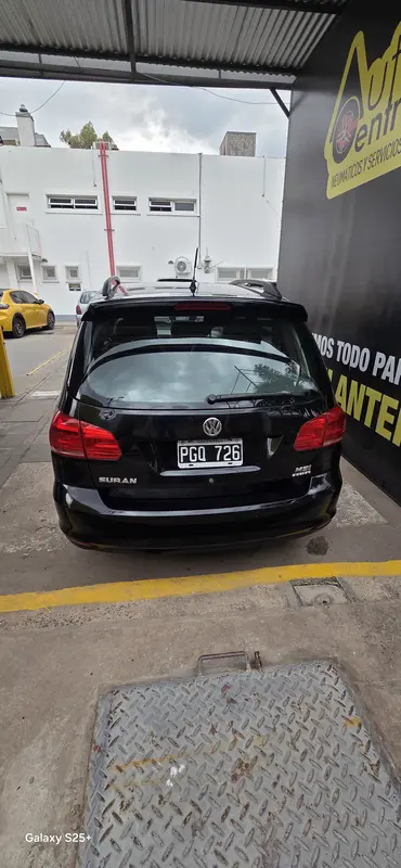 Mira esta publicación de Volkswagen Suran 2015 en Motordil