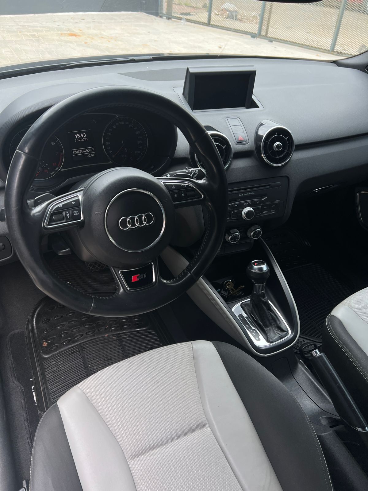 Mira esta publicación de Audi A1 2012 en Motordil