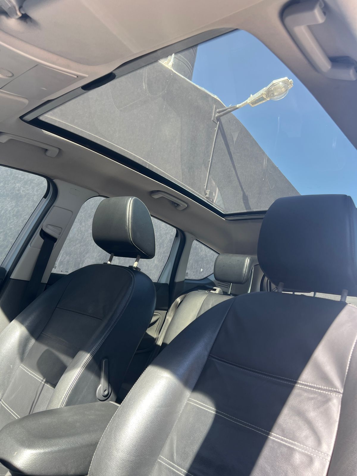 Mira esta publicación de Ford Kuga 2012 en Motordil