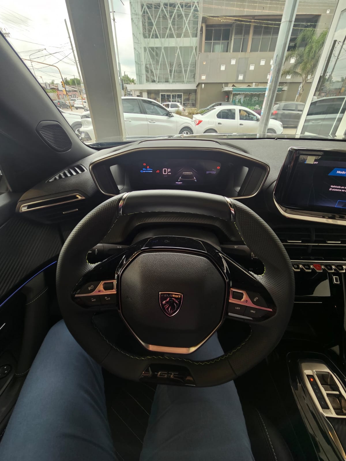 Mira esta publicación de Peugeot 2008 2025 en Motordil