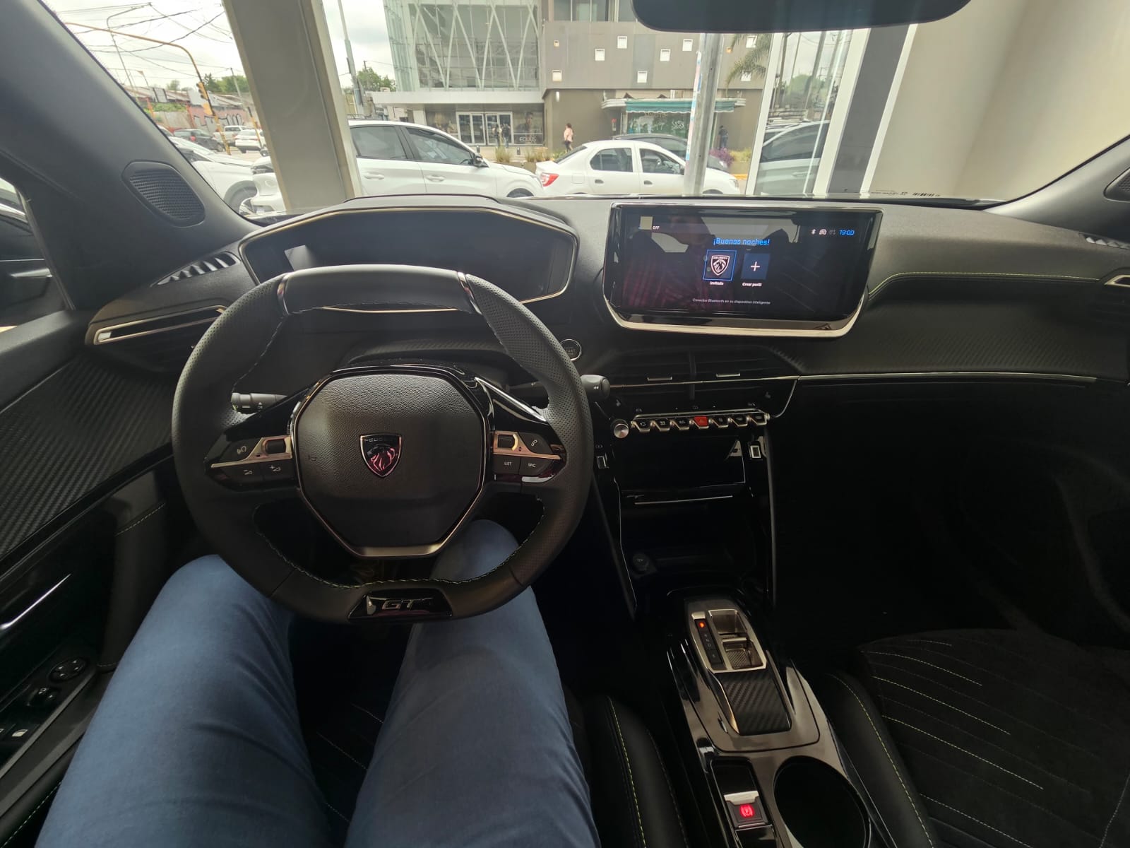 Mira esta publicación de Peugeot 2008 2025 en Motordil