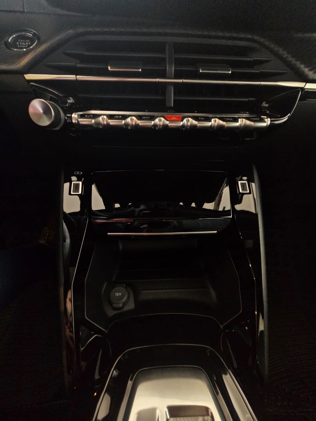 Mira esta publicación de Peugeot 2008 2025 en Motordil