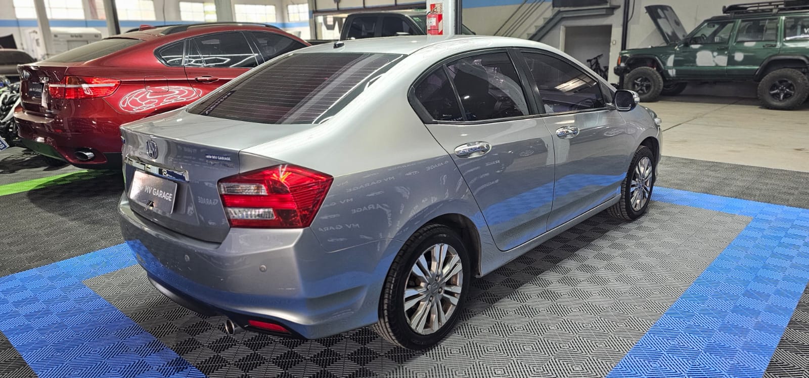 Mira esta publicación de Honda City 2013 en Motordil